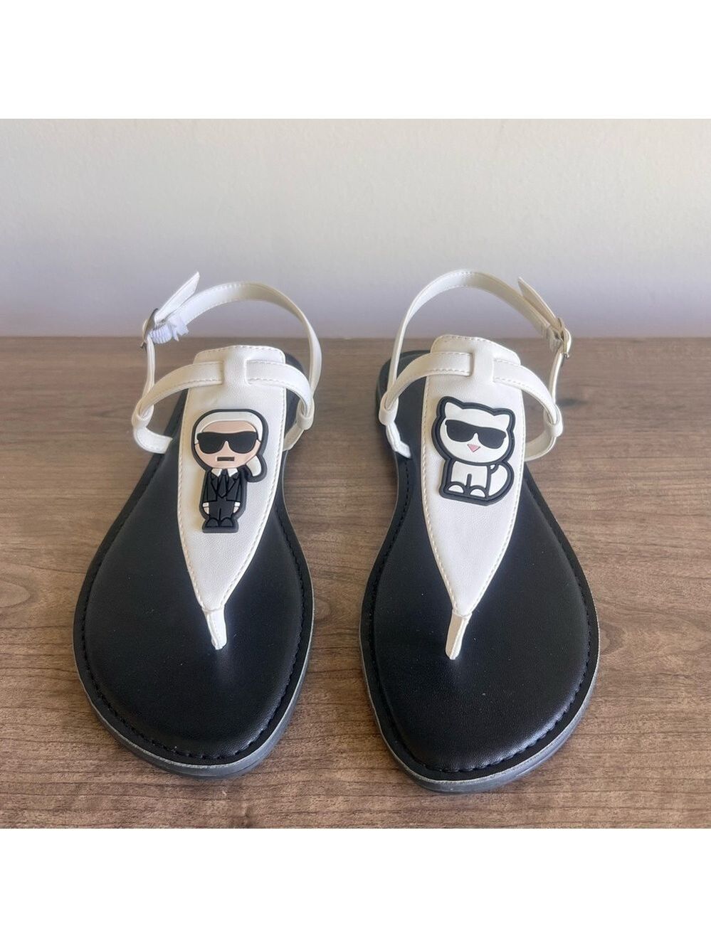 Karl Lagerfeld Paris NEW Women's Choupette Sandal